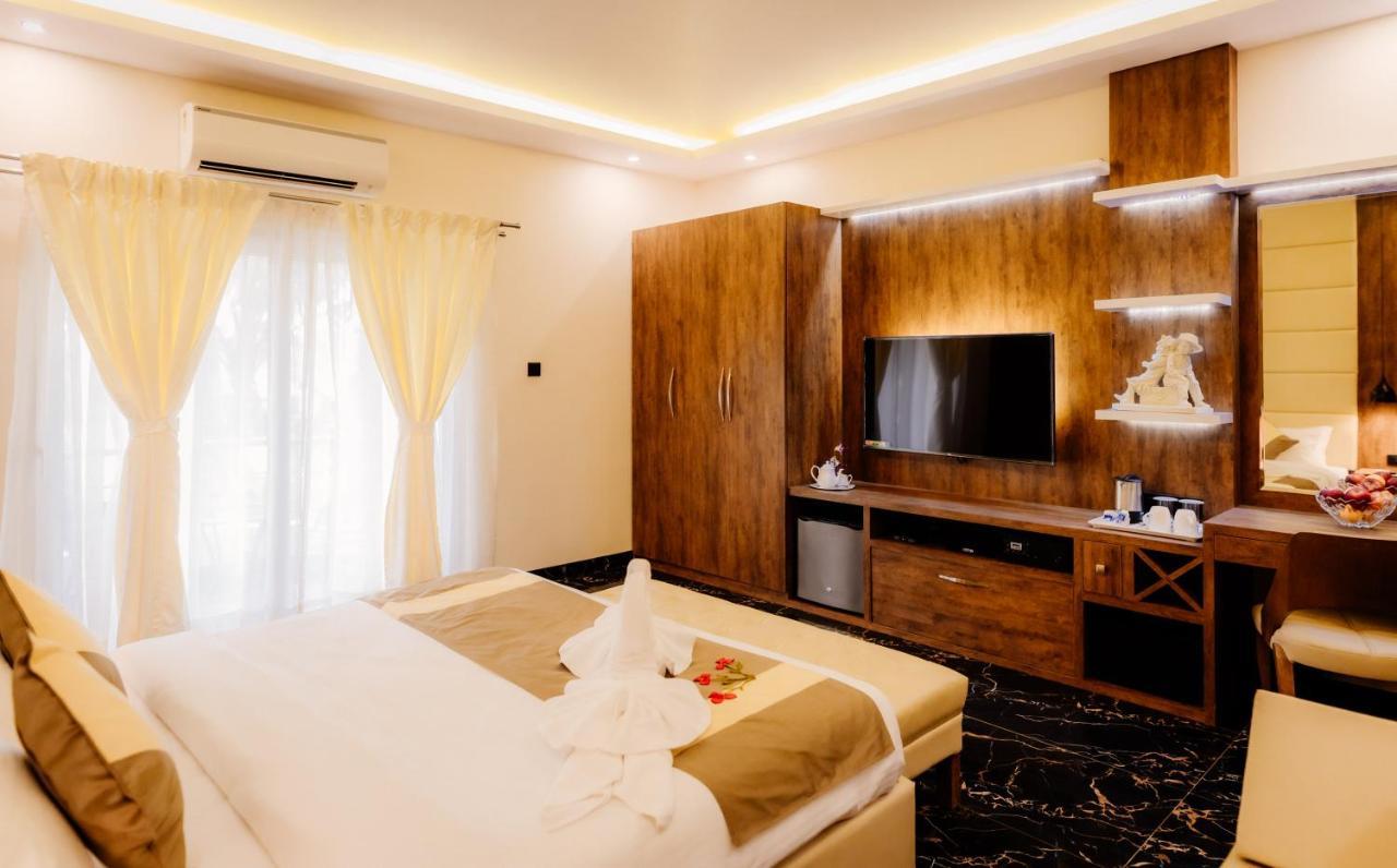 Krishna Beach Resort & Spa Colva Exterior photo