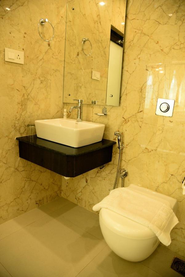 Krishna Beach Resort & Spa Colva Exterior photo